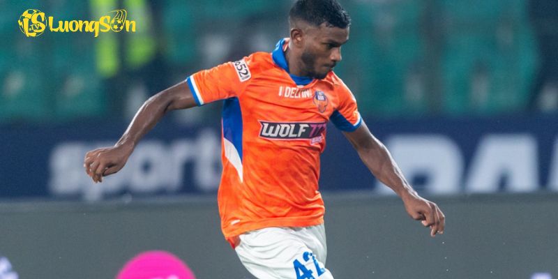 Brison Fernandes Lập Hat - Trick Đưa FC Goa Lên Ngôi Đầu Bảng 3 Sự nghiệp của Brison Fernandes